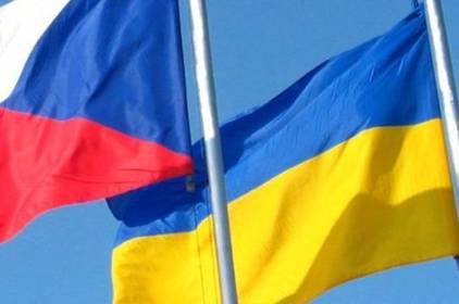 Чехія допомагатиме українцям повернутись додому: подробиці